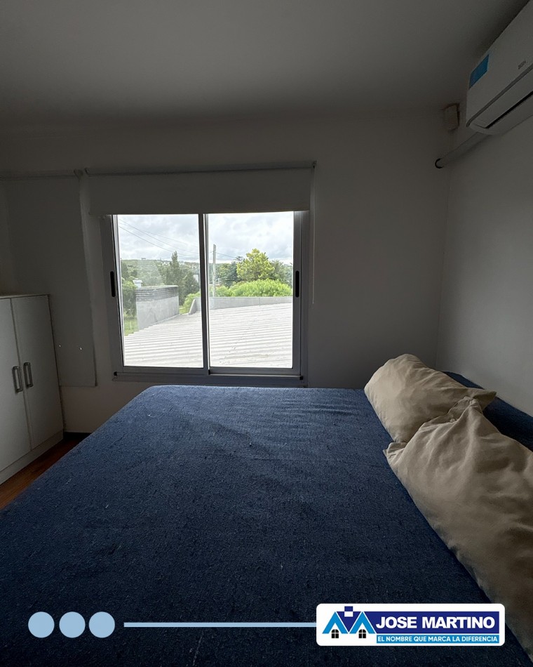 CASA EN VENTA A METROS DEL LAGO