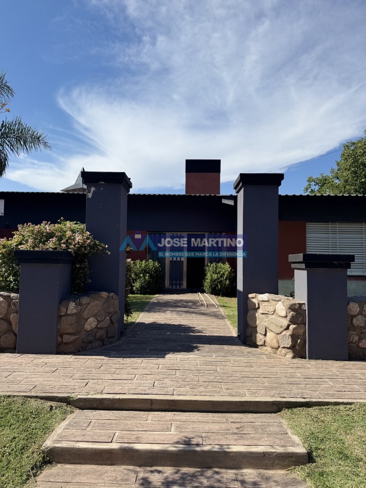 PROPIEDAD EN VILLA DEL DIQUE