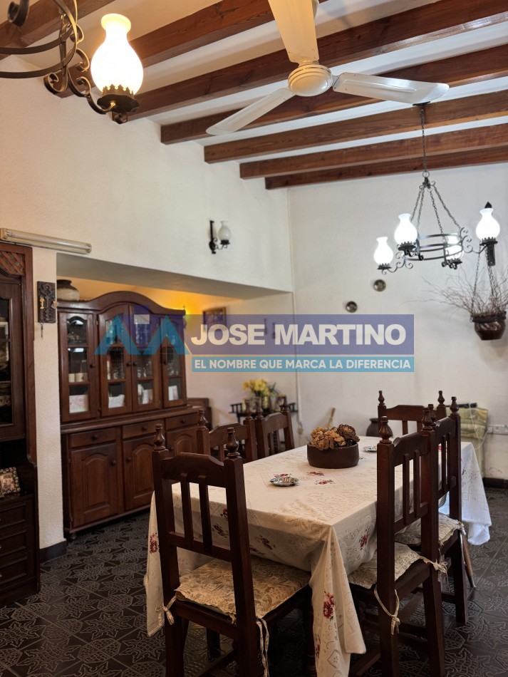 CASA CON BAJADA AL LAGO EN VILLA GUADALUPE