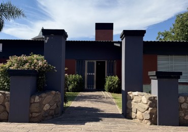 PROPIEDAD EN VILLA DEL DIQUE