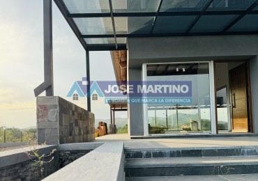 CASA DE CATEGORIA